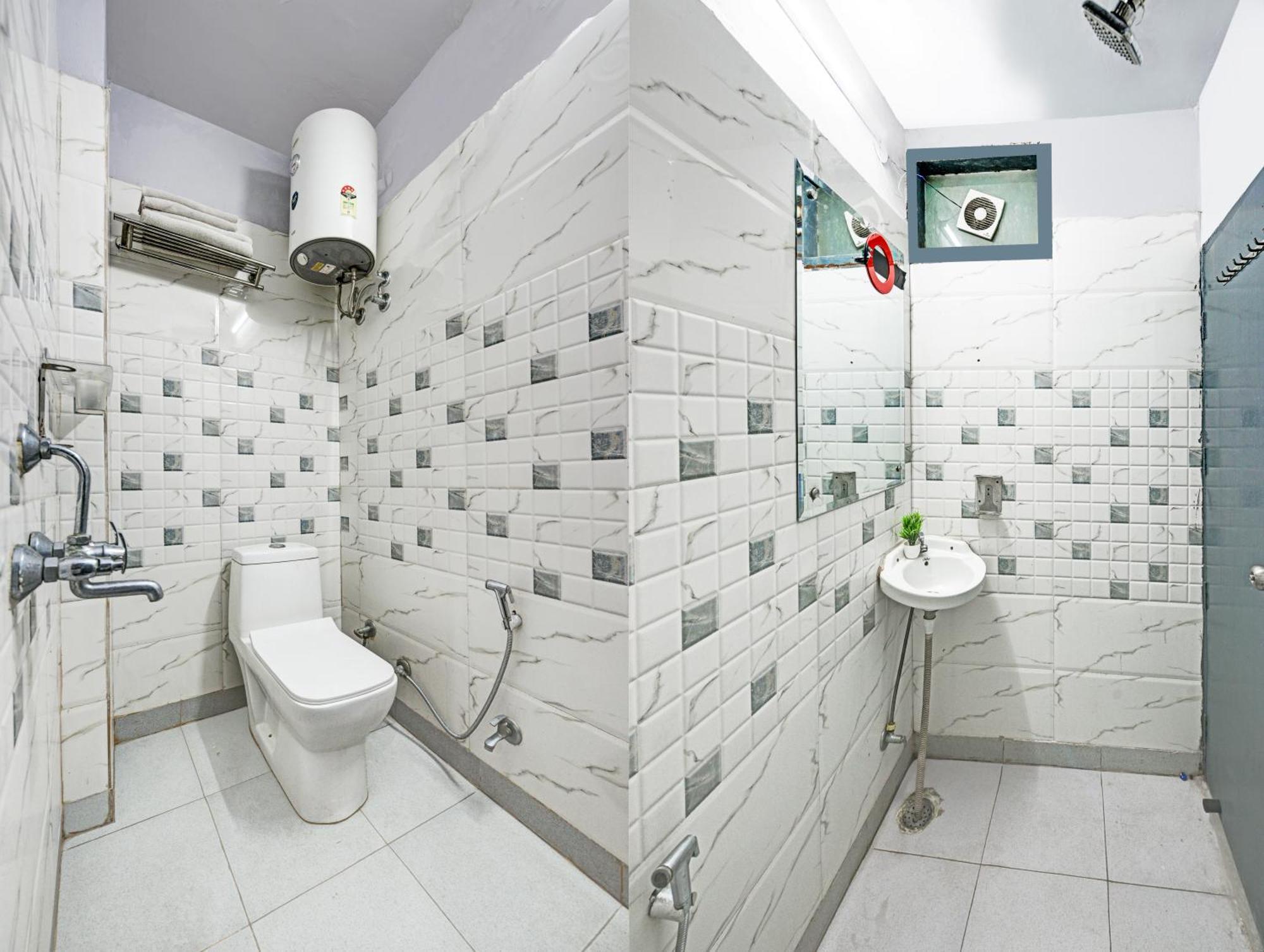 Royal Spark Inn1 - Medicity Gurugram, Near Medanta Hospital Гургаон Экстерьер фото