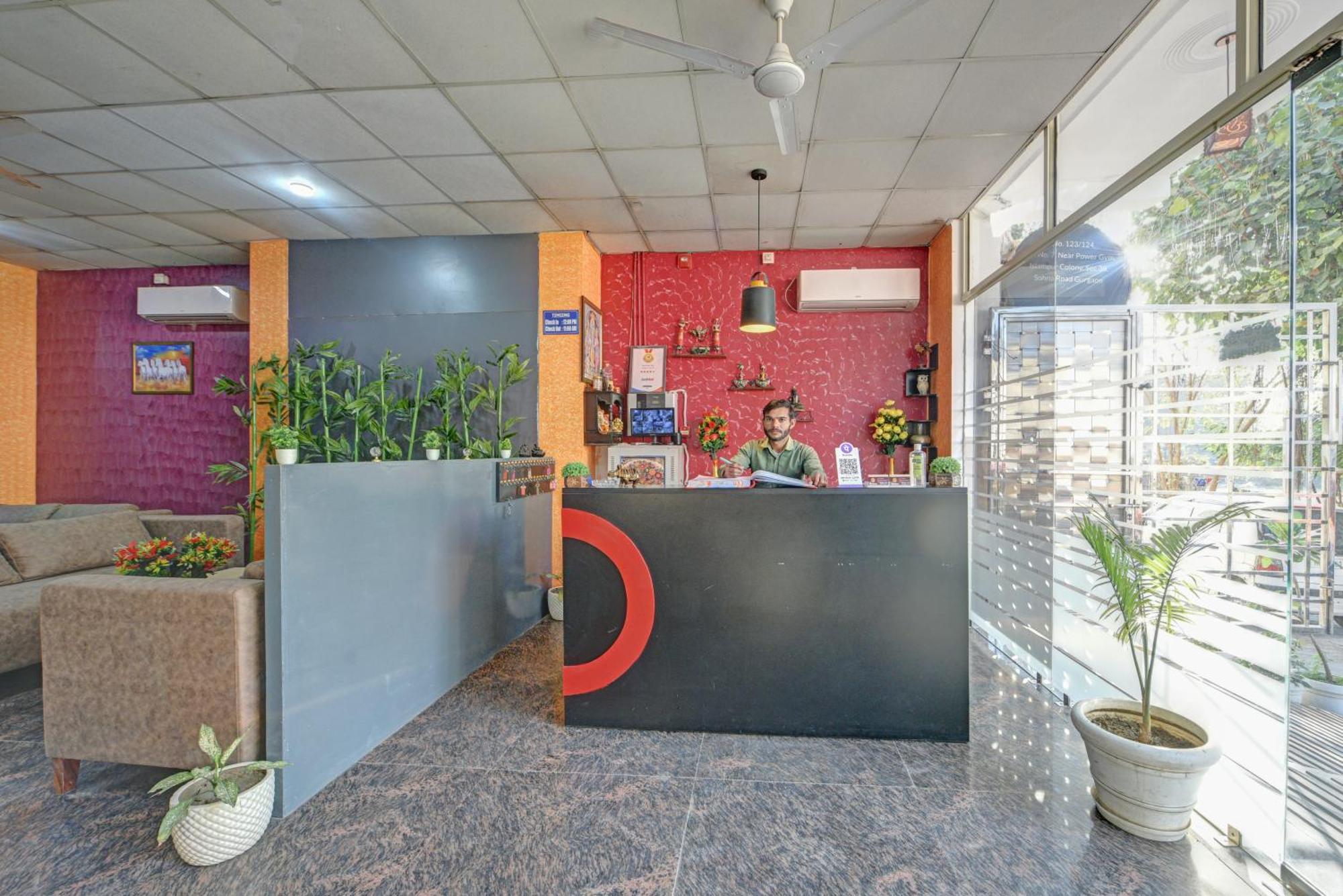 Royal Spark Inn1 - Medicity Gurugram, Near Medanta Hospital Гургаон Экстерьер фото